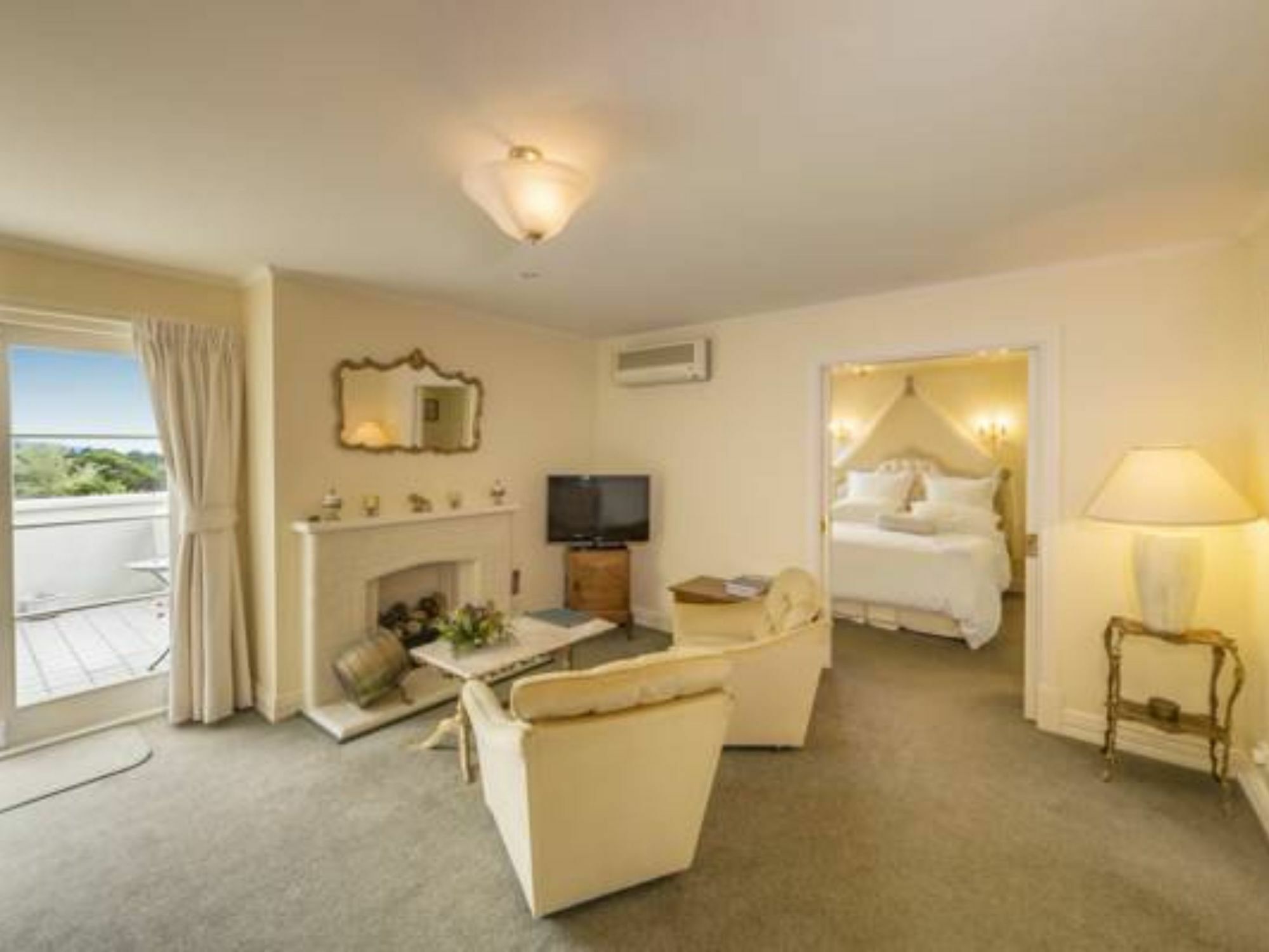 กรีนแมนเทิล เอสเตท ลอดจ์ Bed & Breakfast ปาราปาราออมู ภายนอก รูปภาพ